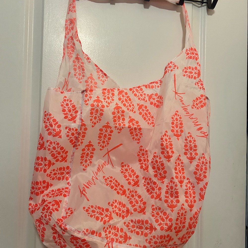 Stylish FREE PEOPLE  Orange Leaf Print shopping tote